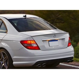 Спойлер на крышку багажника на Mercedes C W204